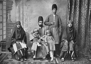 ペルシャのパルシ家、1902年