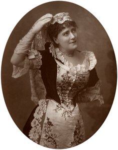 キャベンディッシュ、イギリスの女優、1882年